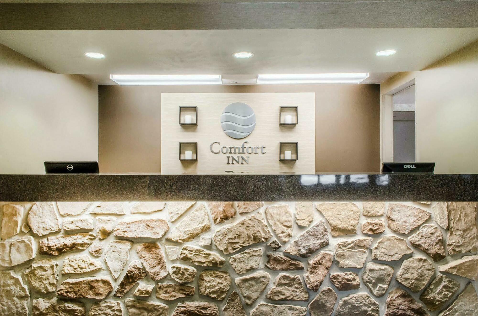 Comfort Inn Хънтингдън Екстериор снимка
