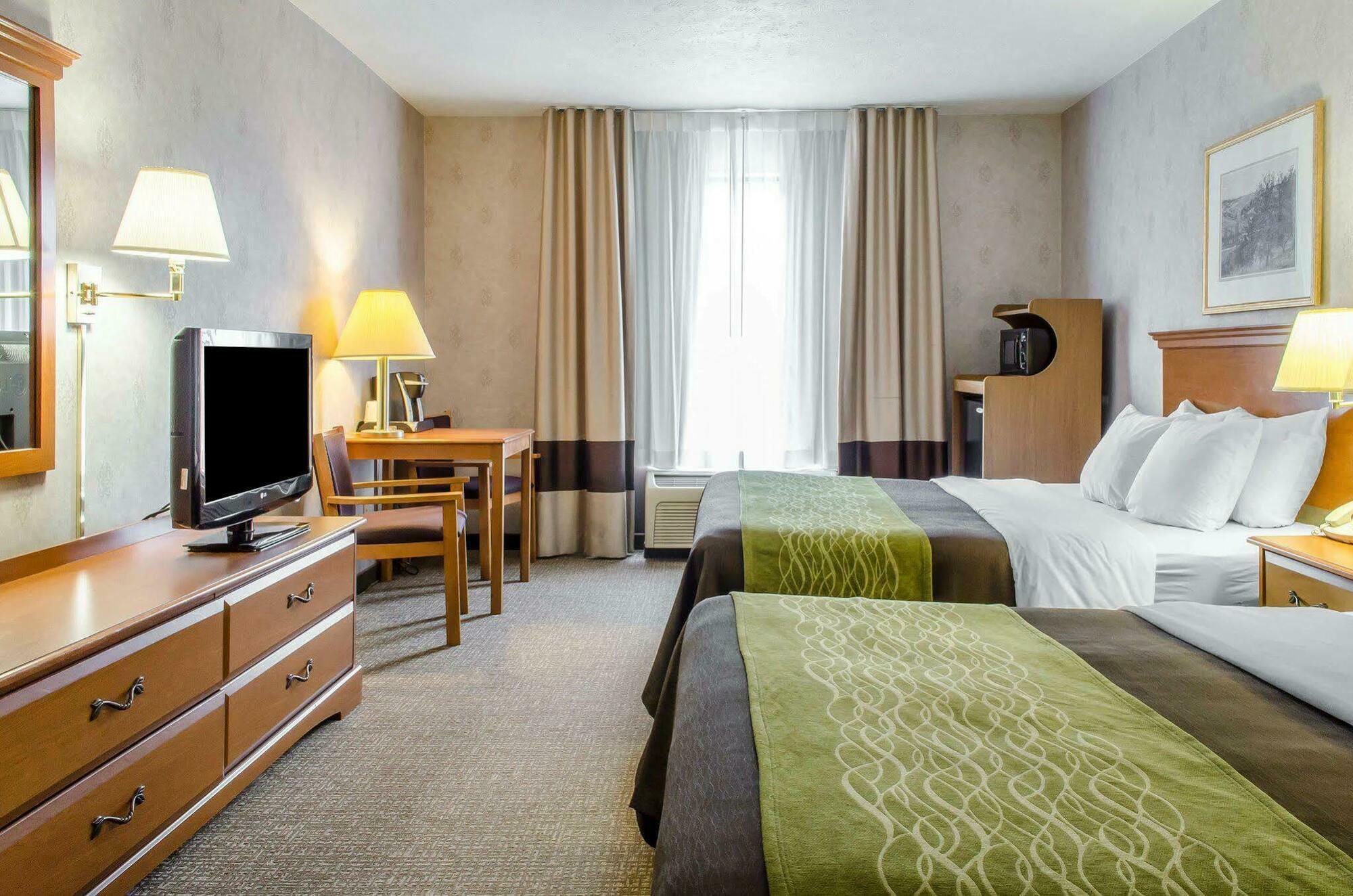 Comfort Inn Хънтингдън Екстериор снимка